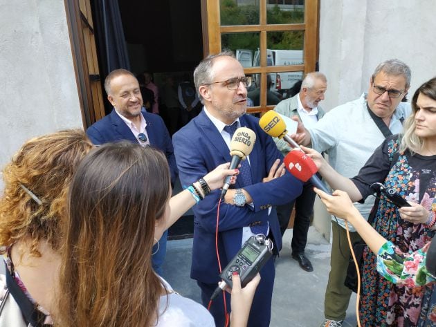 El alcalde de Ponferrada, a las puertas de la exposición