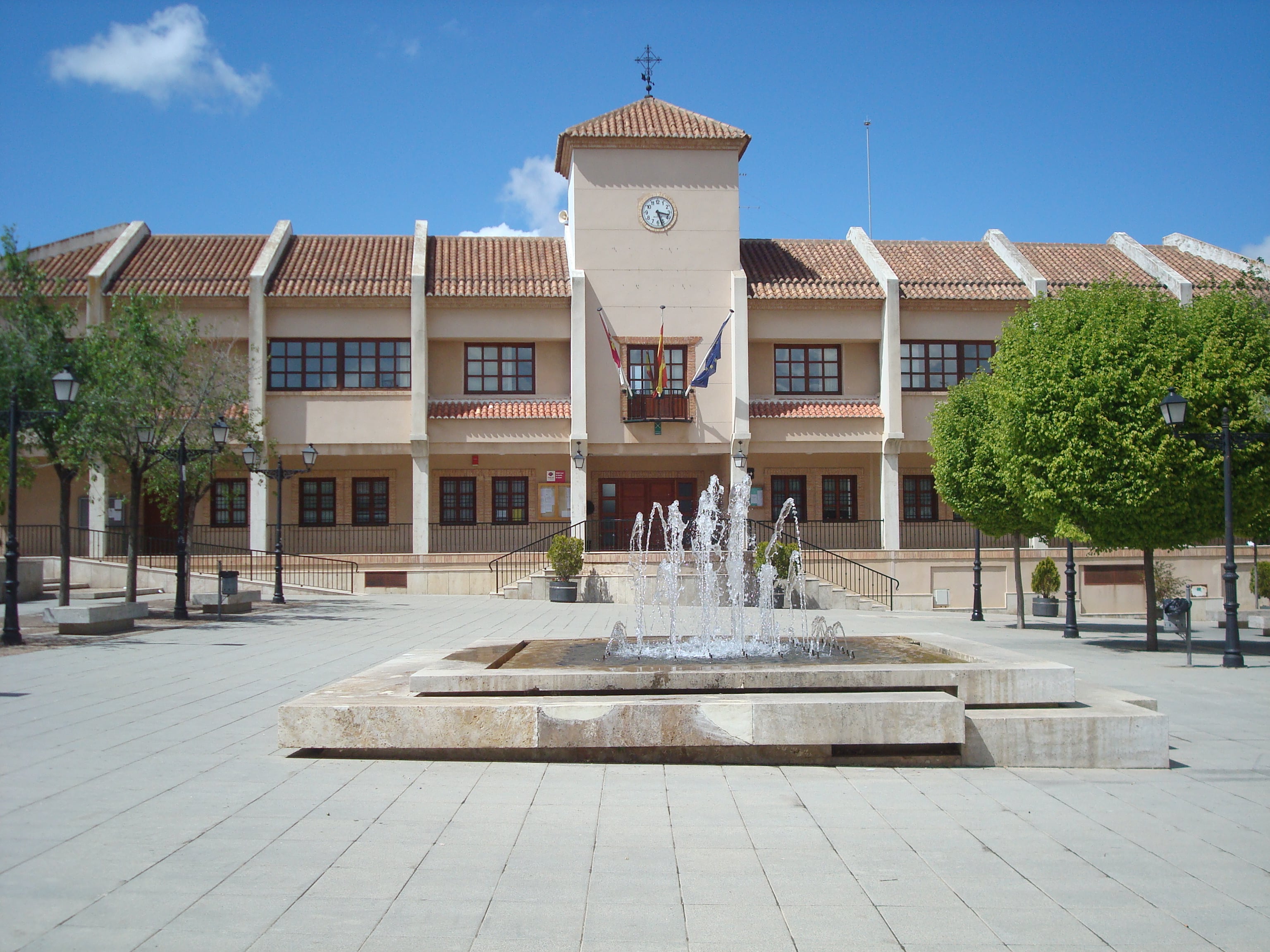 Estado actual de la Plaza de la Constitución de Santa Cruz de Mudela (Ciudad Real)