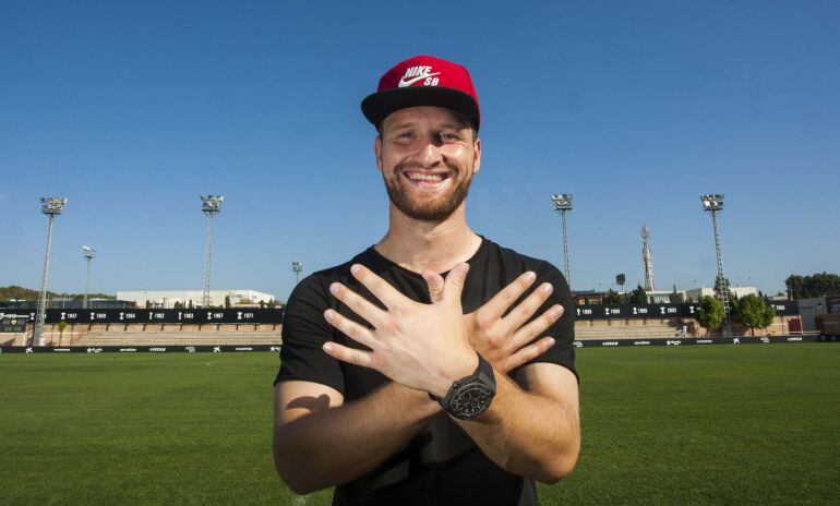 03/11/14   VALENCIA CF - SKODRAN MUSTAFI ENTREVISTA