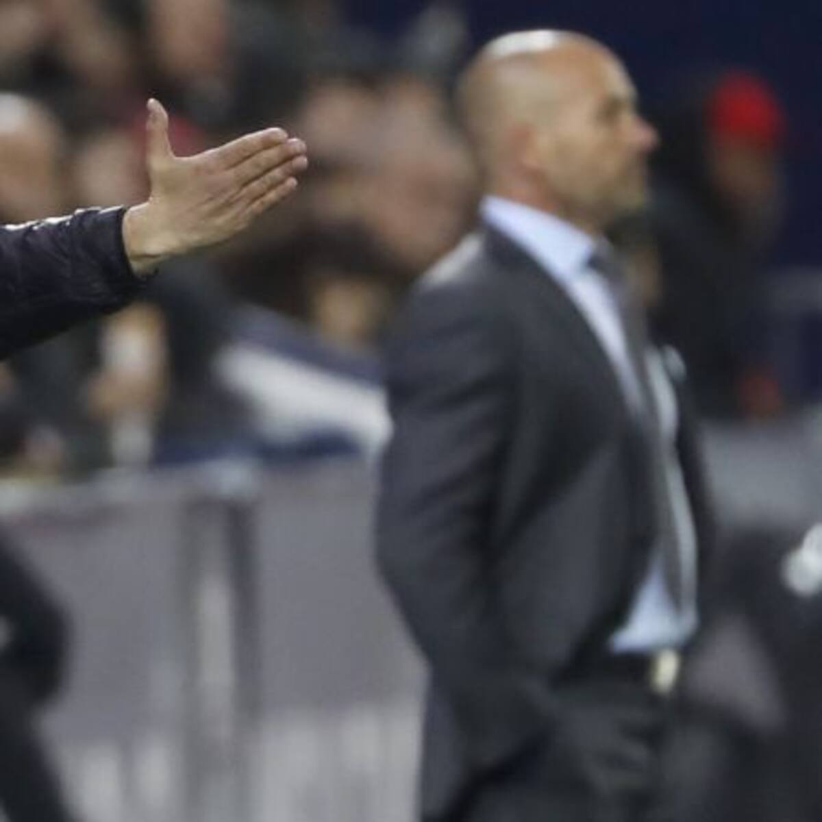 Juez del título y el descenso