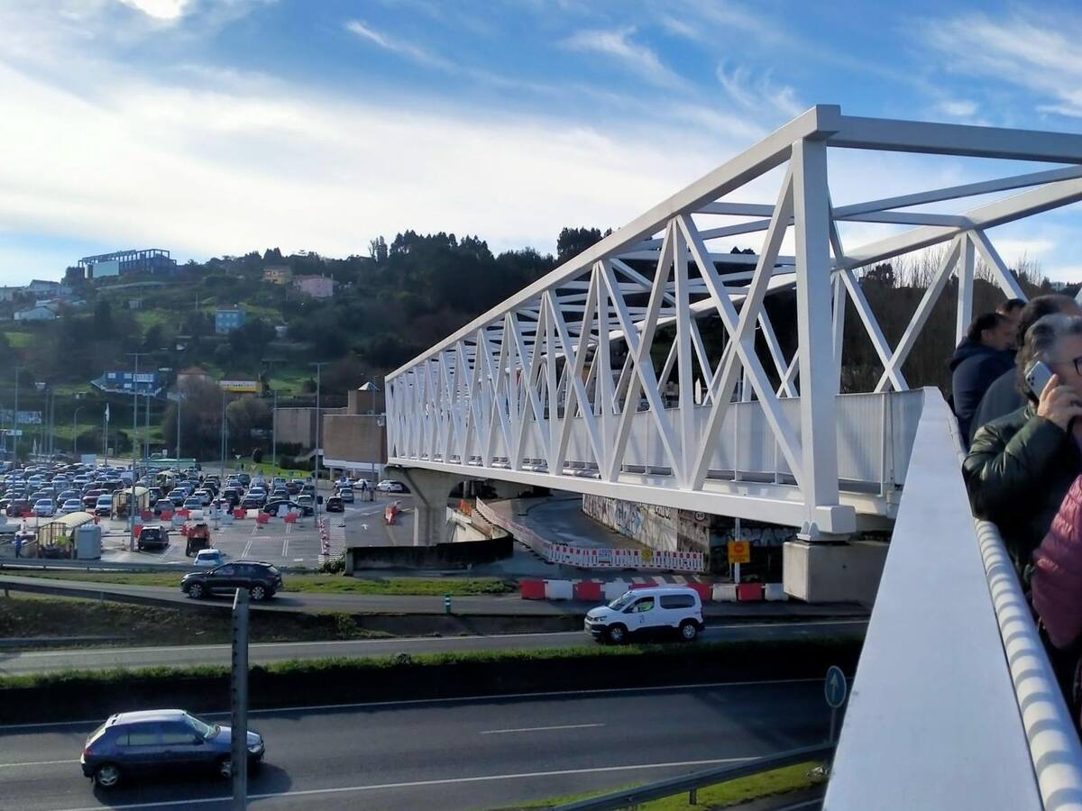Abierta la pasarela de Pedralonga, 1ª fase de la remodelación de Alfonso Molina en A Coruña