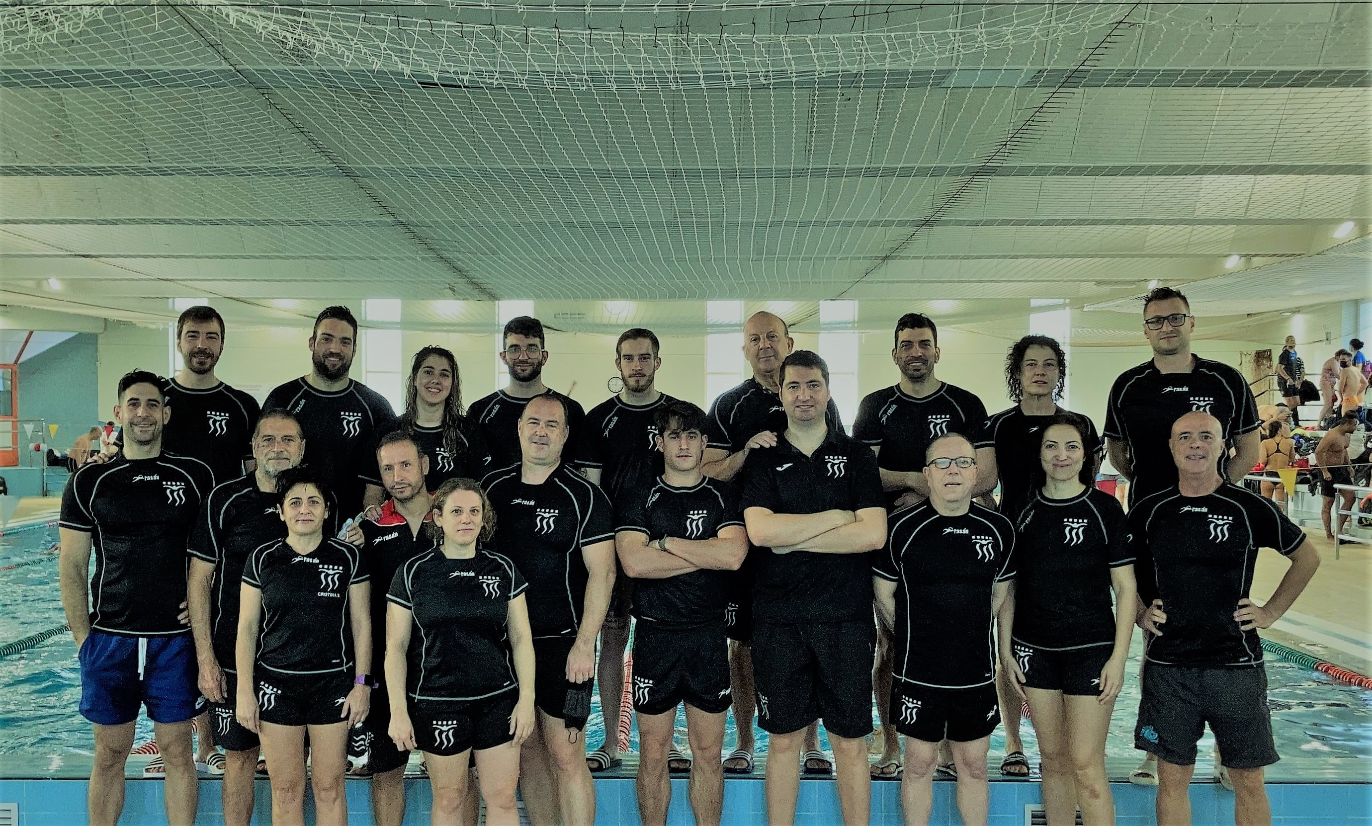 Los nadadores del C. N. Elda Máster en Petrer
