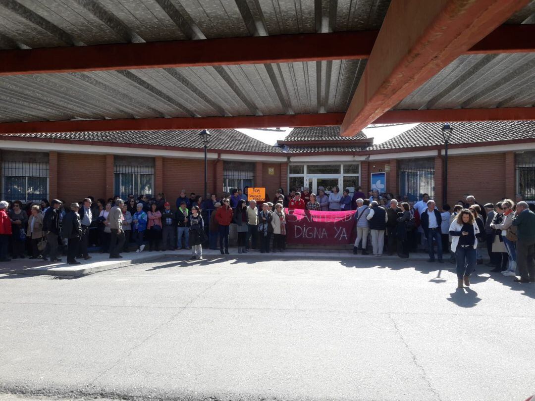 Cerca de 200 personas se manifestaron por quinto martes consecutivo