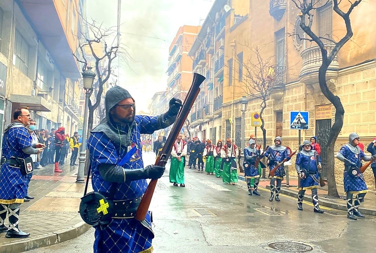 Arcabucero en Moros y Cristianos de Elda