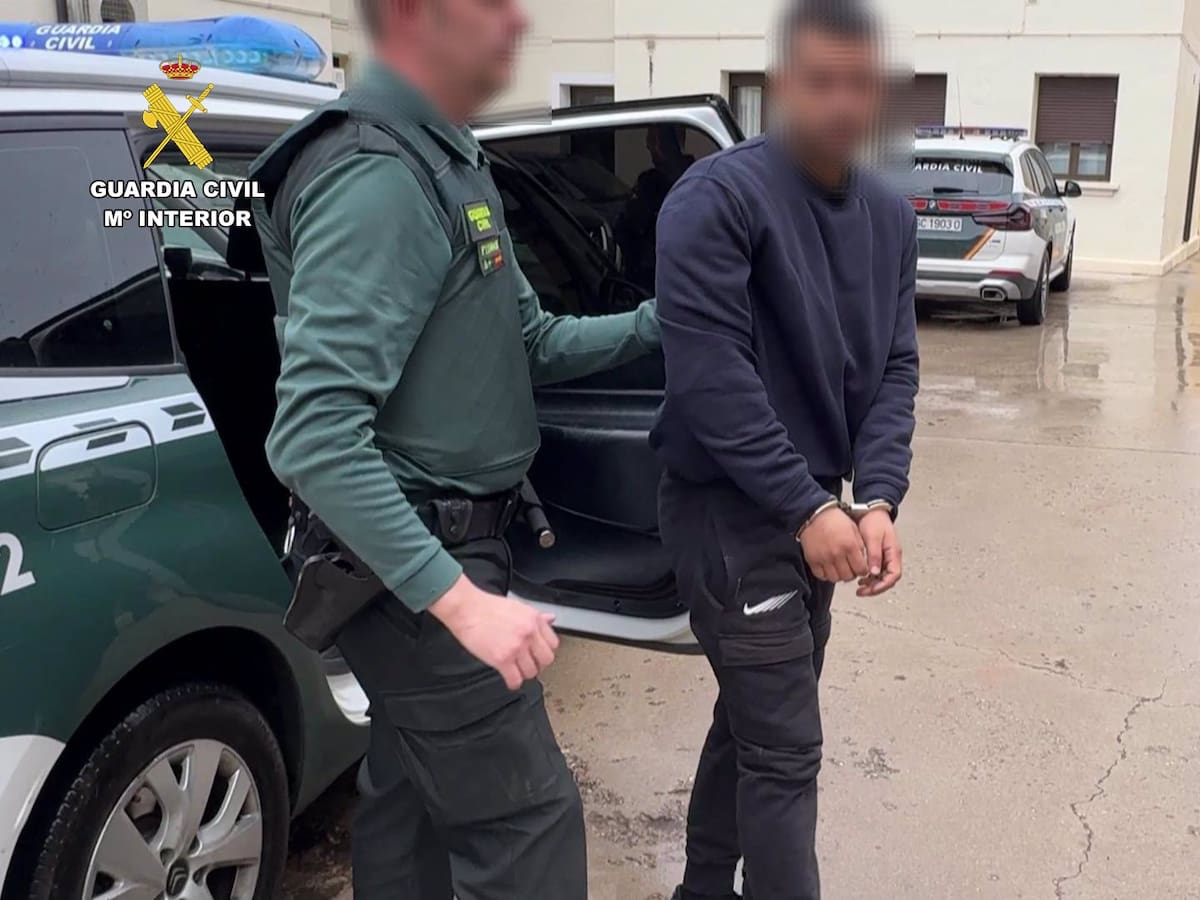 La Guardia Civil detiene a los autores de una oleada de robos en vehículos en Nájera y Tricio