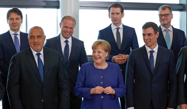 Pedro Sánchez y Angela Merkel durante la última cumbre de la Unión Europea