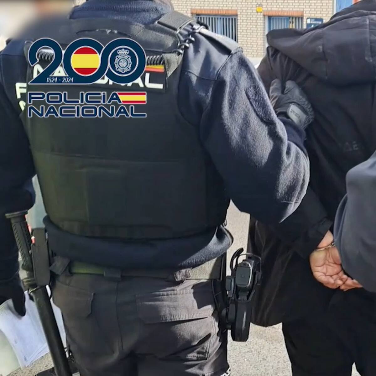 Jornadas de 12 horas y durmiendo en la nave industrial: detenido un empresario de Fuenlabrada por explotación