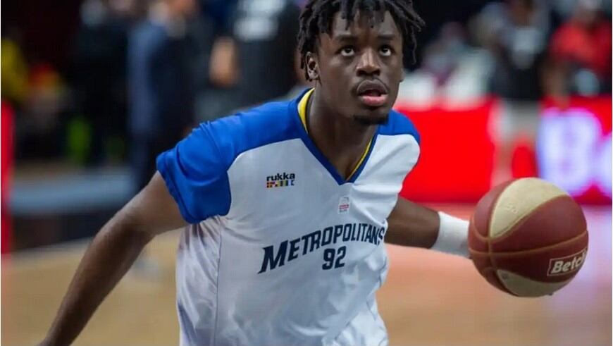 El pivot francès és un gran rebotejador.