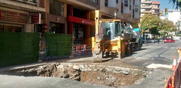 Socavón de calle Victoria