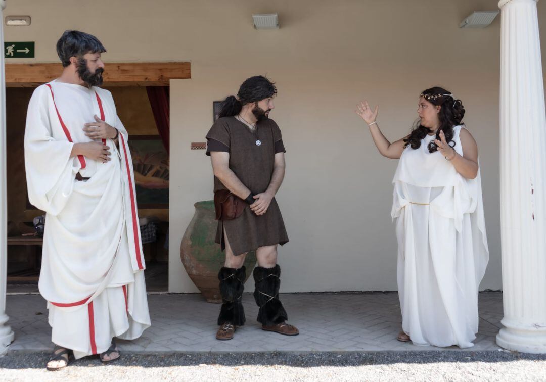 Representación de "El plan de Vesta" en el Domus de Carucedo, El Bierzo.