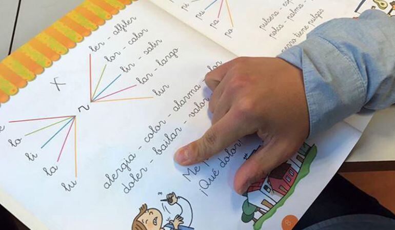 Eglode aborda de forma integral la educación a traves del trabajo con padres e hijos.