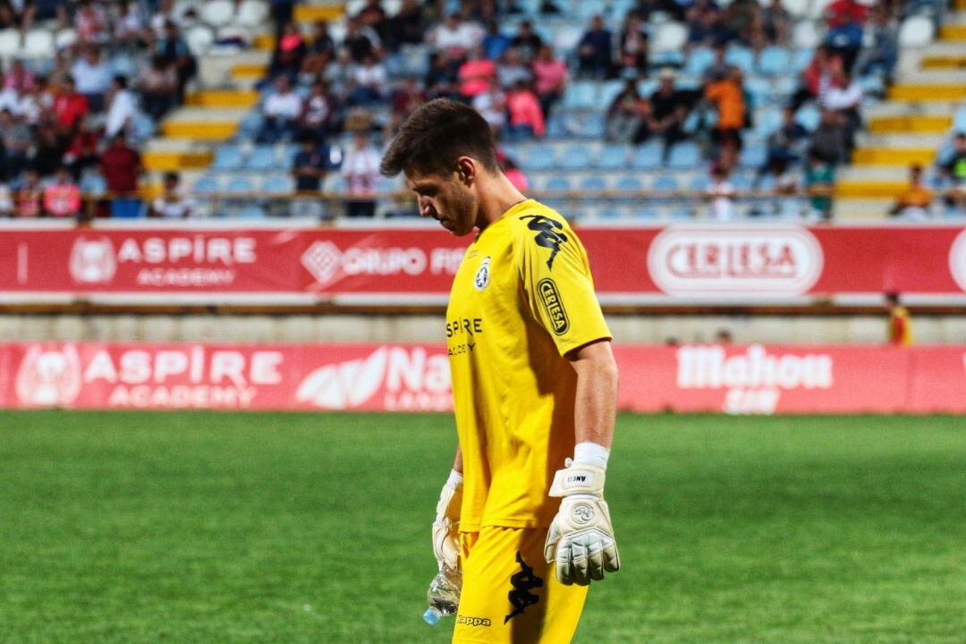 Palatsi cambia el terreno de juego por los despachos