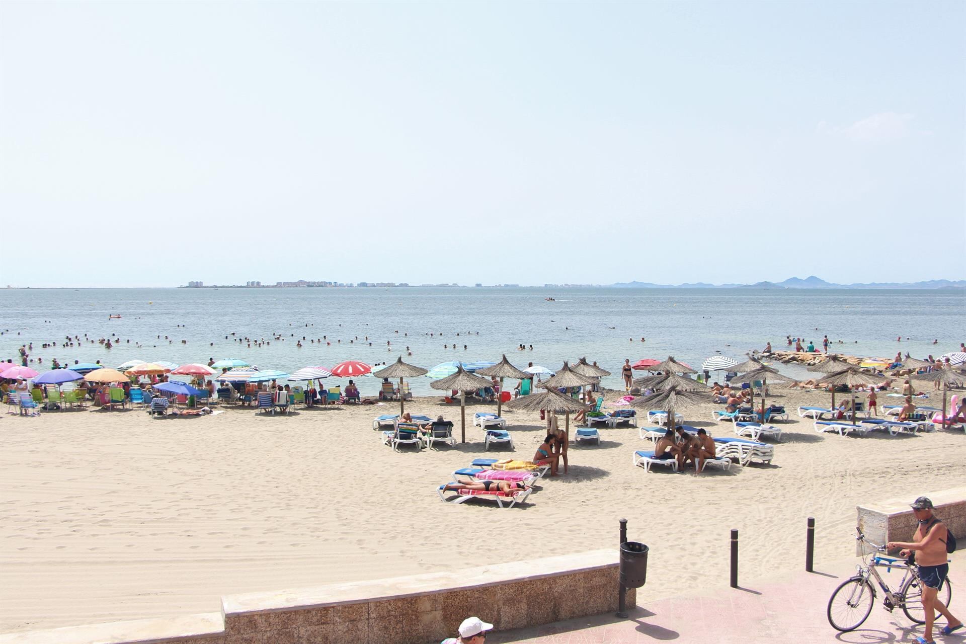 Archivo - Una playa de San Pedro del Pinatar