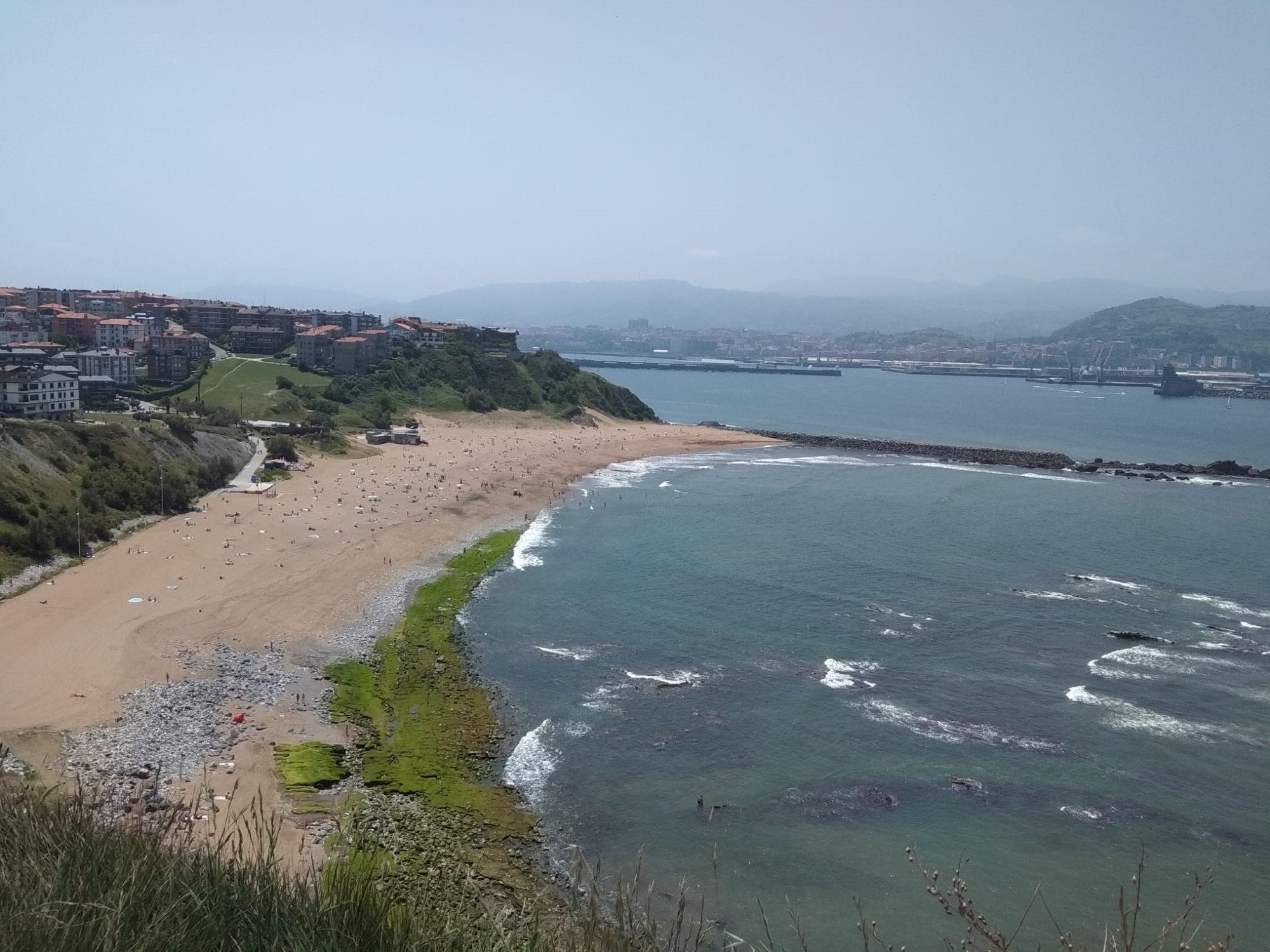 Playa de Arrigunaga, en Getxo