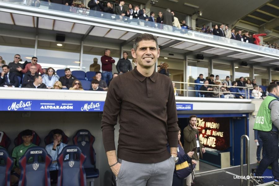 Antonio Hidalgo ha conseguido le mejor racha del Huesca en el fútbol profesional