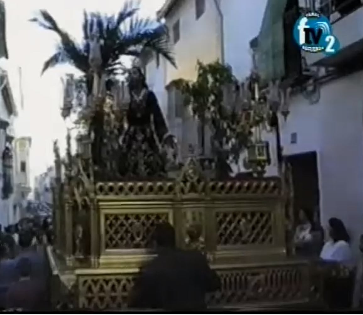 El antiguo paso de la Sagrada Lanzada en la Oración en el Huerto de Fernán Núñez (Córdoba), en un fotograma de YouTube de 1995