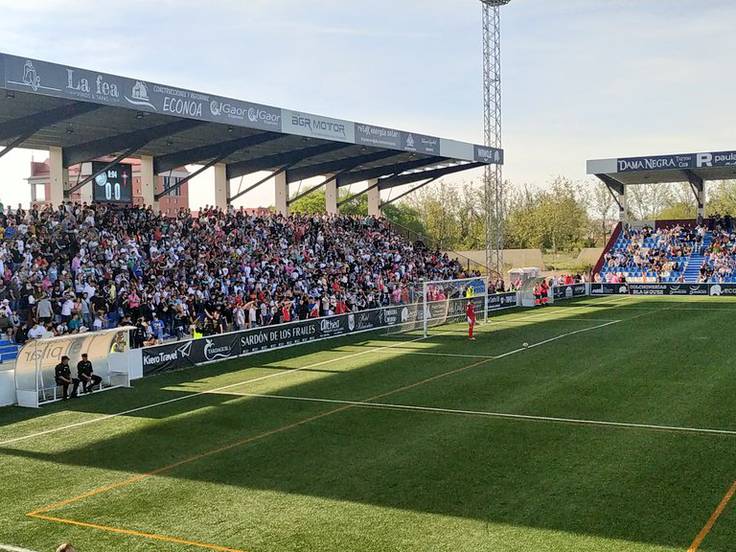 Reina Sofía, campo de juego de Unionistas de Salamanca