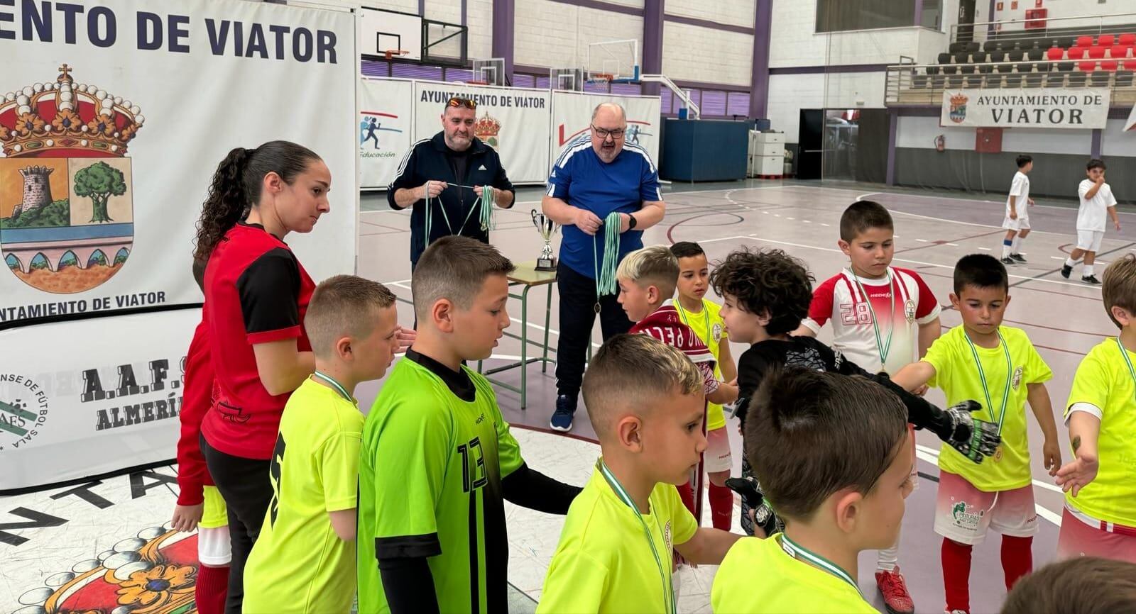 Pasillo a los campeones prebenjamines