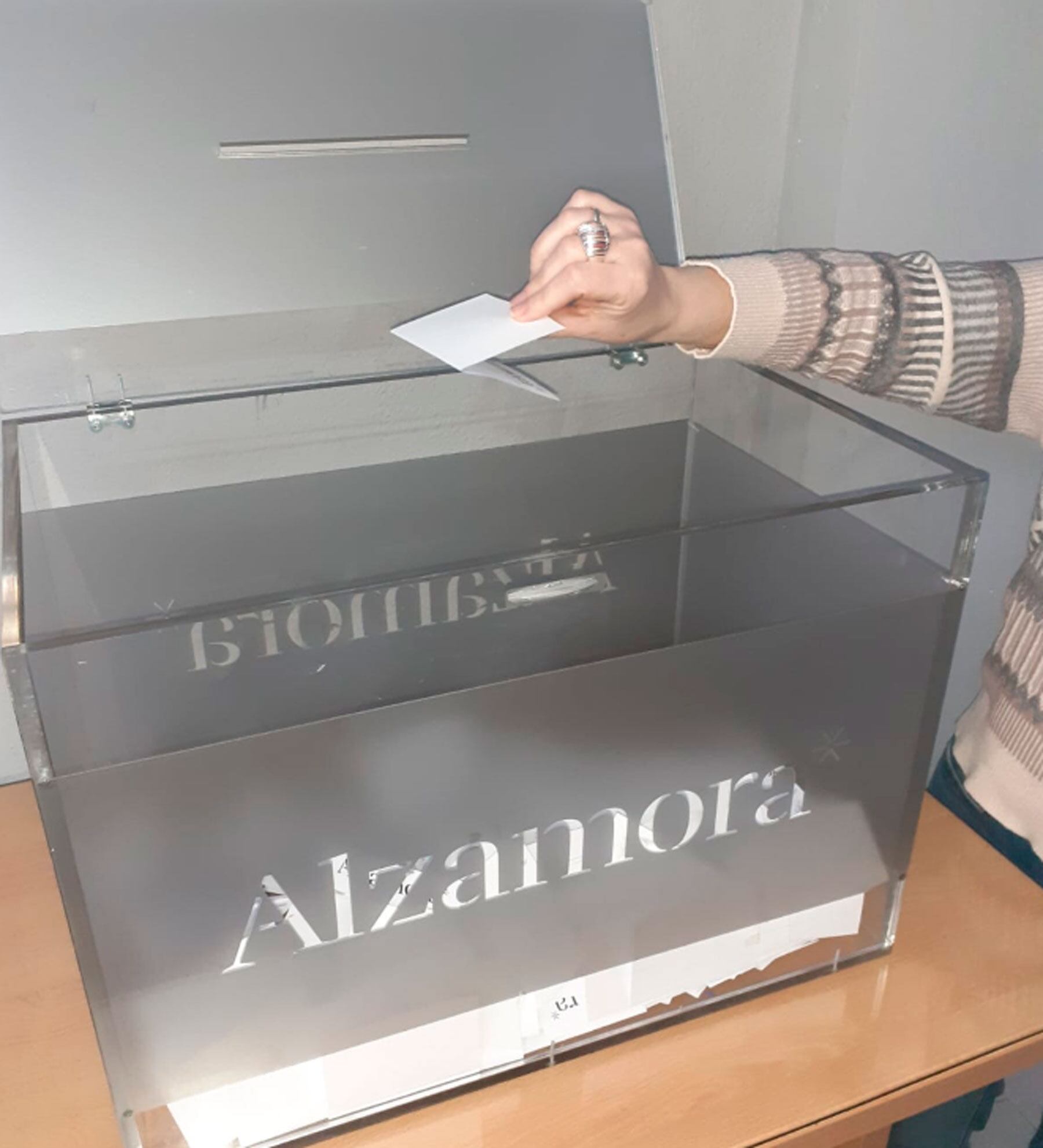 El Centro Comercial Alzamora realizó un sorteo de premios por San Valentín. Foto: Centro Comercial Alzamora