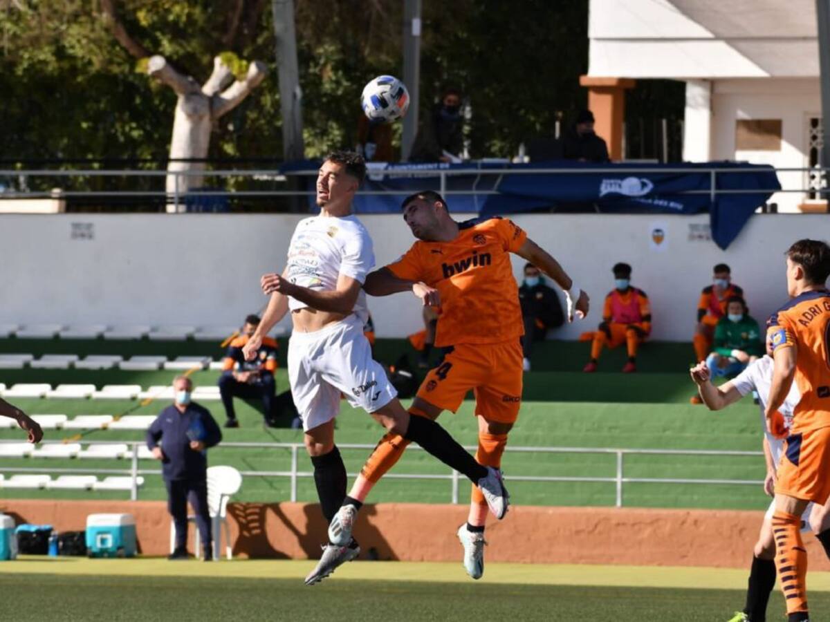 1-1. La Peña salva un punto ante el Valencia Mestalla
