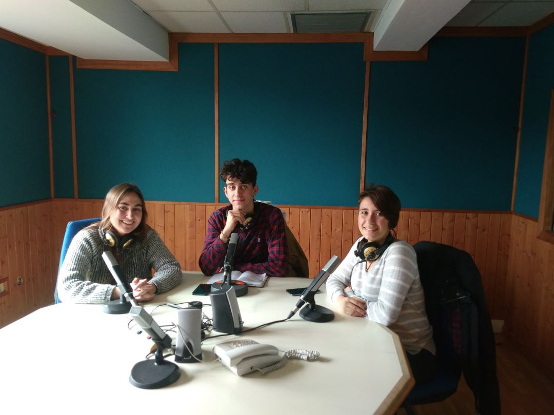 Yolanda Ceballos, Darío Cortabitarte y Gisela López.