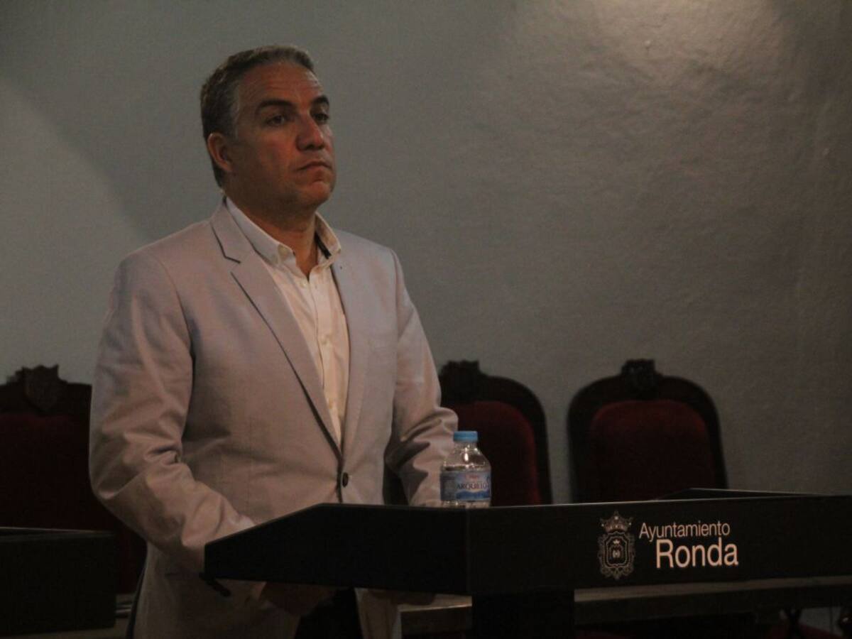 Bendodo asegura que Ronda es una "prioridad" para la Junta de Andalucía