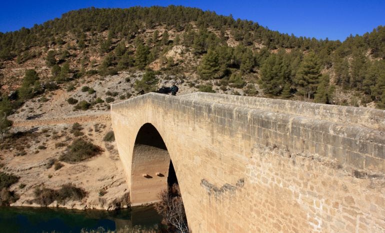 Puente de Vadocañas.