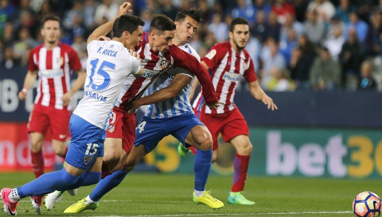 Fernando Torres volvió loca a la defensa malagueña