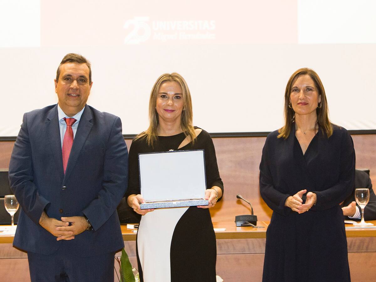 Una investigadora de la UJA recibe un reconocimiento de la Asociación Española de Científicos