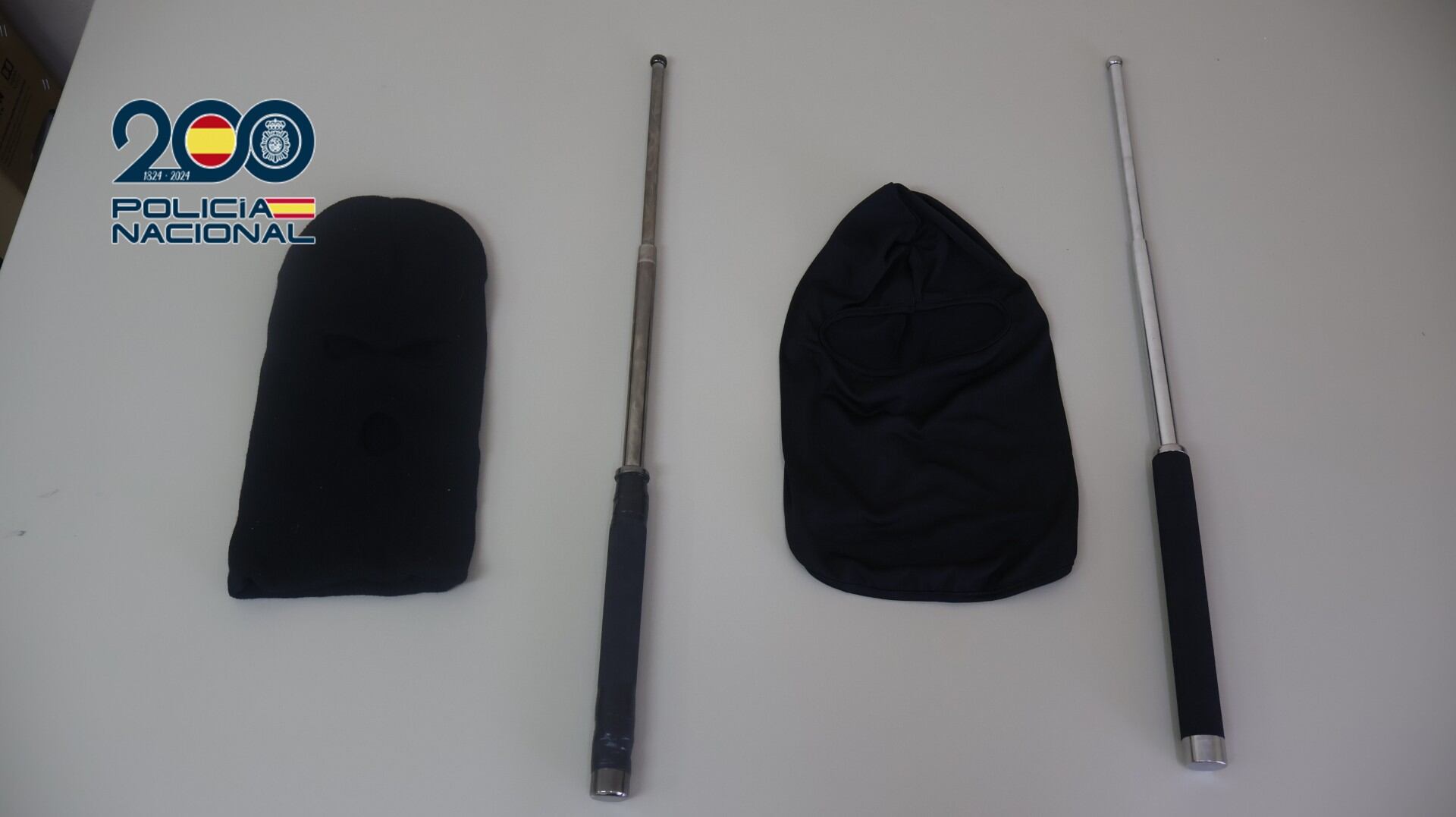 Pasamontañas y defensas usadas por los atacantes