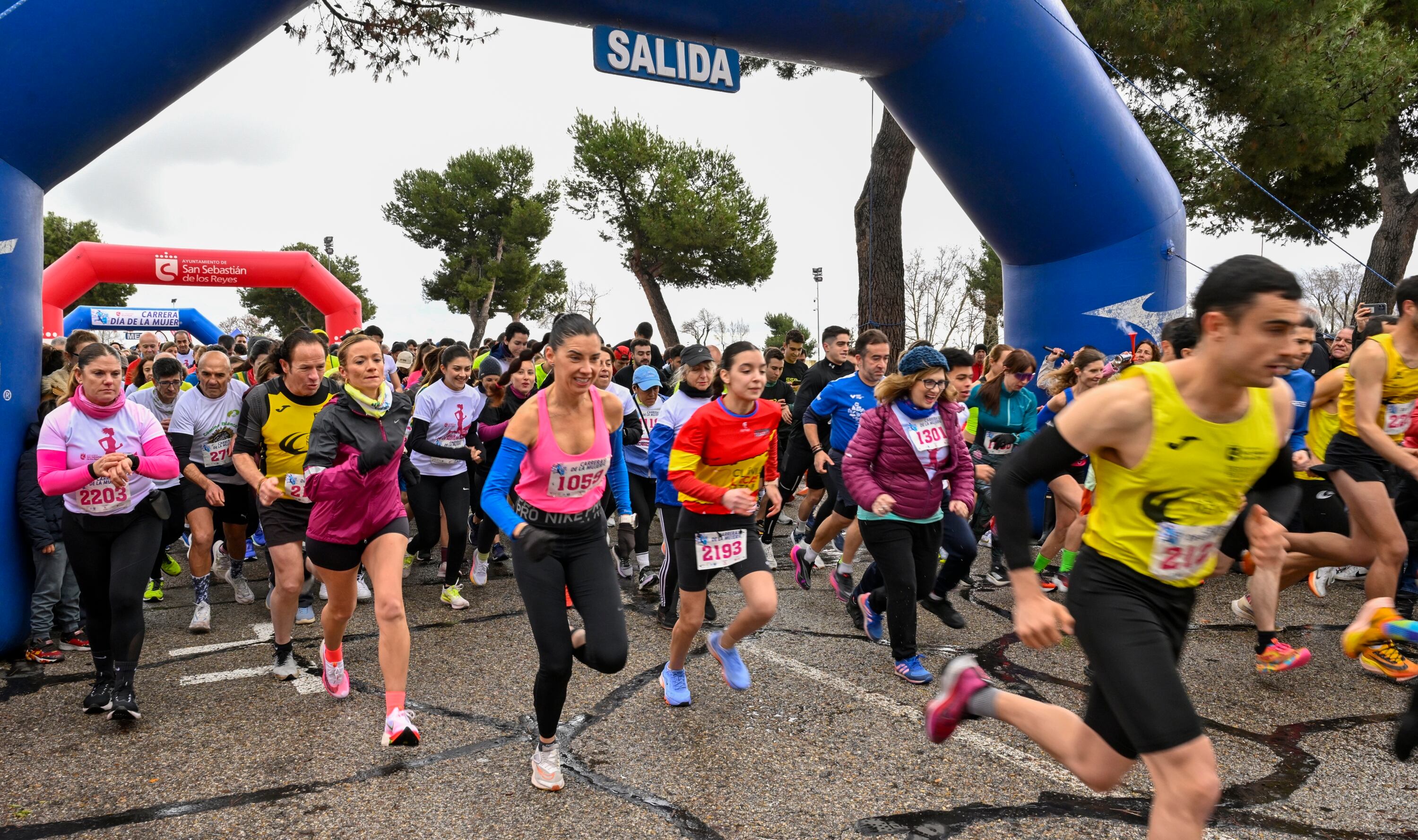 Corredores participando en una carrera popular en San Sebastián de los Reyes