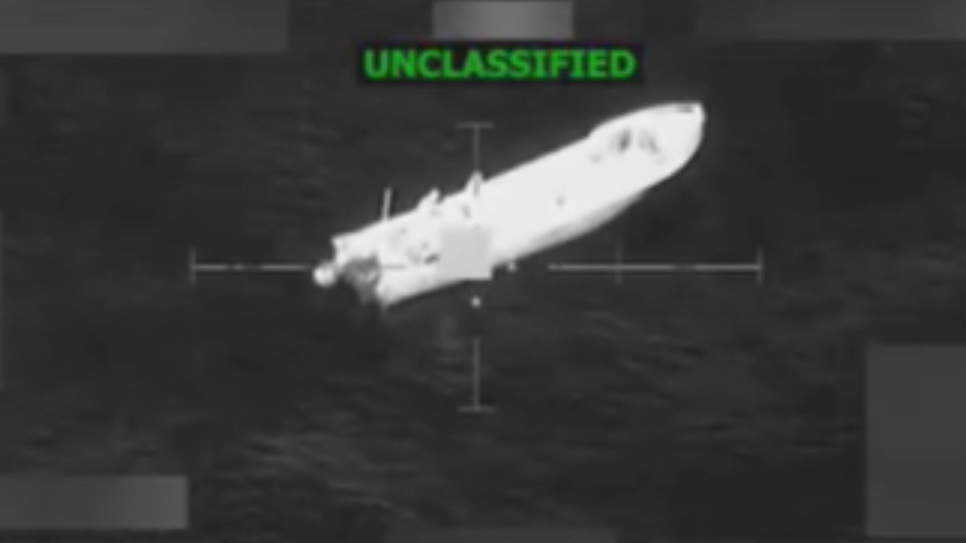 Imagen del video del ataque que ha compartido el secretario de Guerra estadounidense, Pete Hegseth.