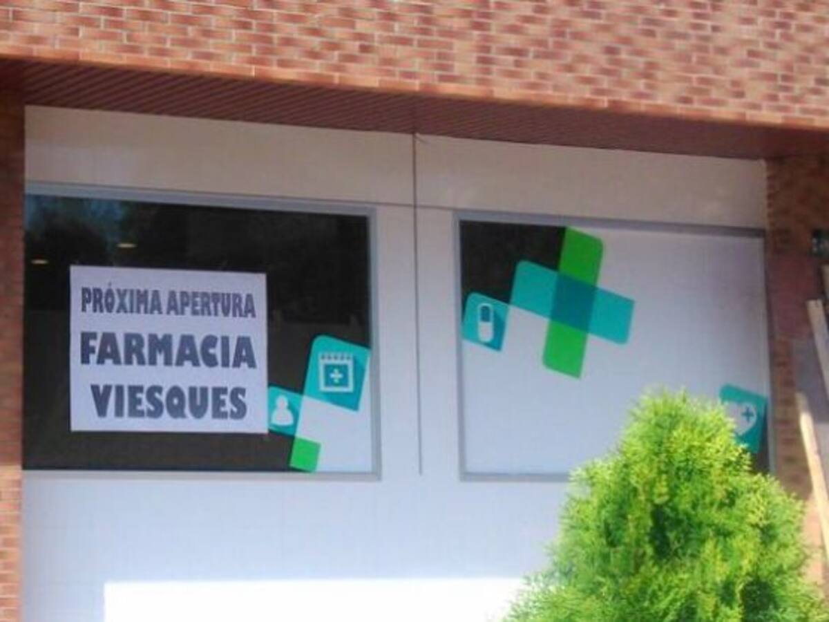 Viesques ya tiene farmacia
