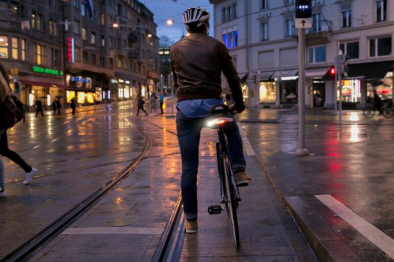 El dispositivo de seguridad para bicis se lleama Blinkers