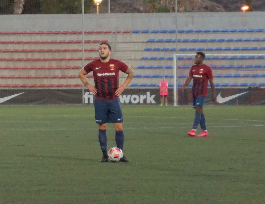 Pruden Sáez quiere seguir siendo el máximo goleador del equipo