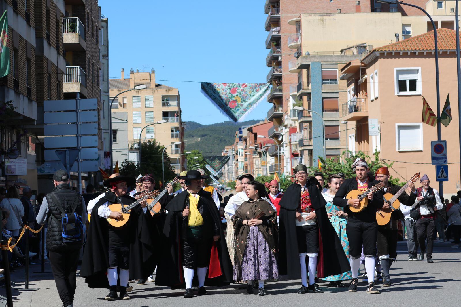 Rondalla durante el desfile.