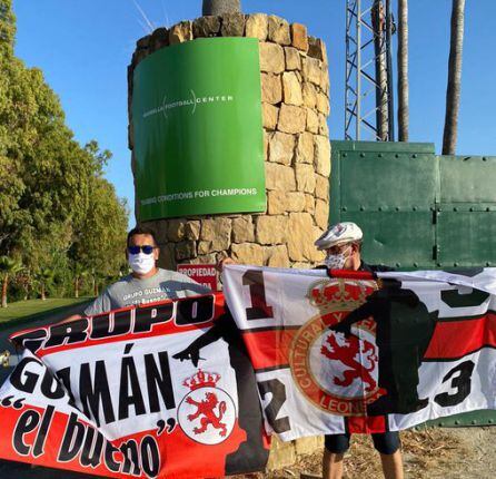 A pesar de las prohibiciones, los aficionados de la Cultural recibieron al equipo en la previa del primer partido