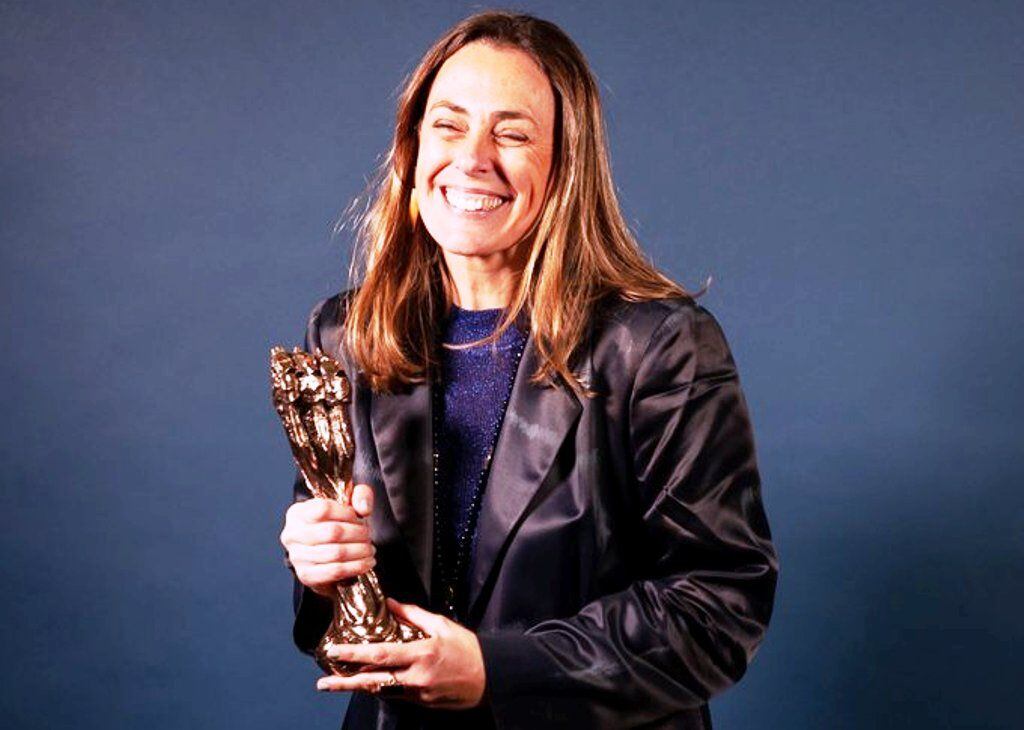 Sylvia Steinbrecht amb el Gaudí per 'Elisa i Marcela'.