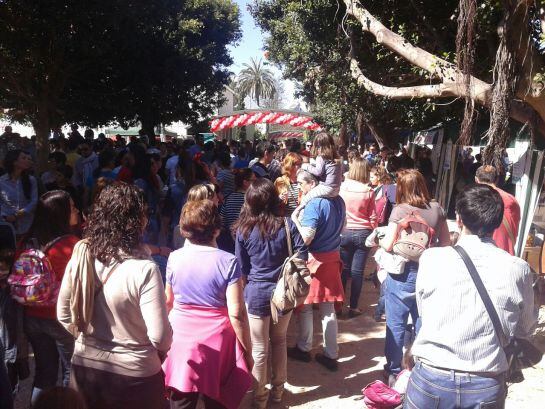 Éxito de participantes en el "Día del corazón de narices"