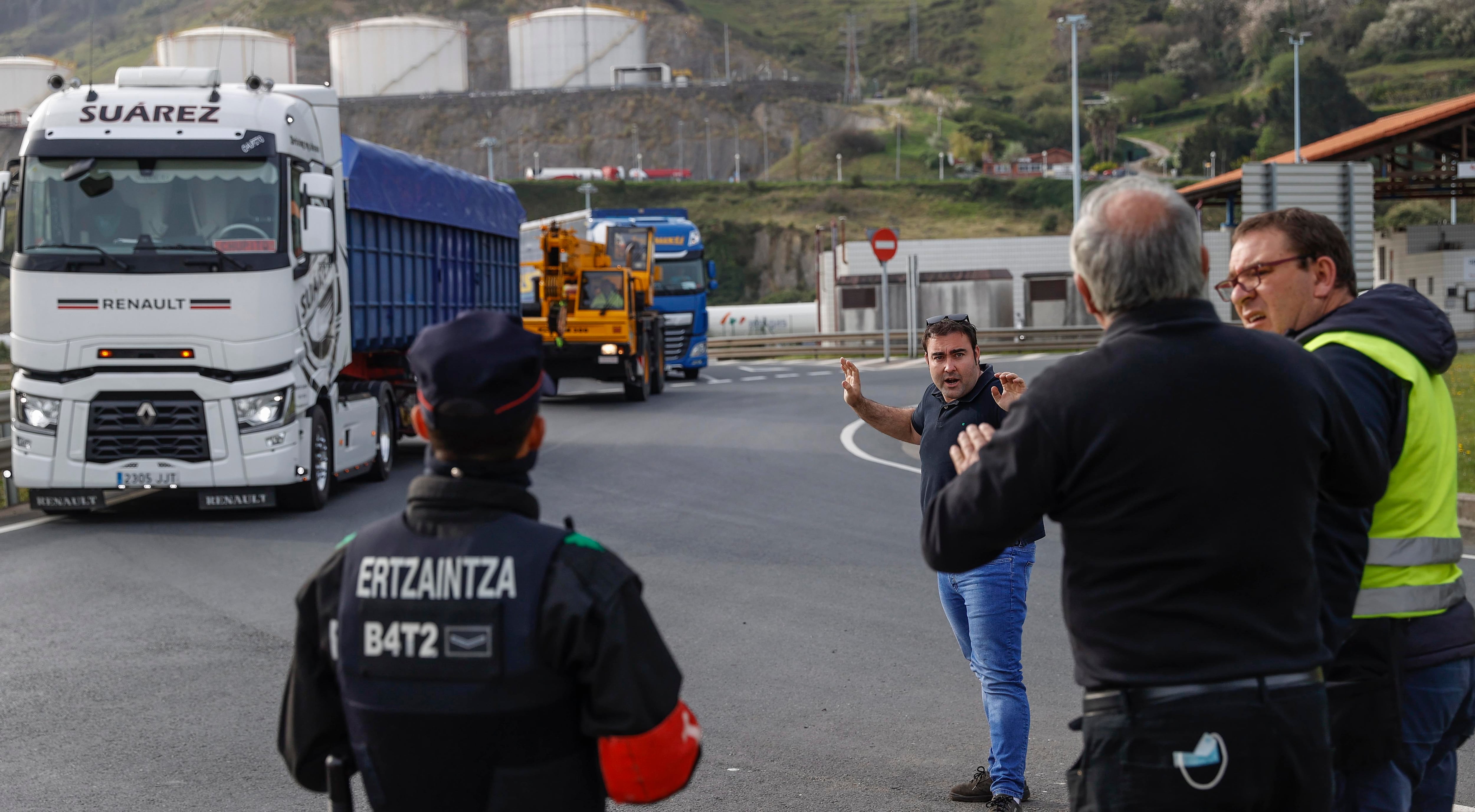 Acceso al Puerto de Bilbao