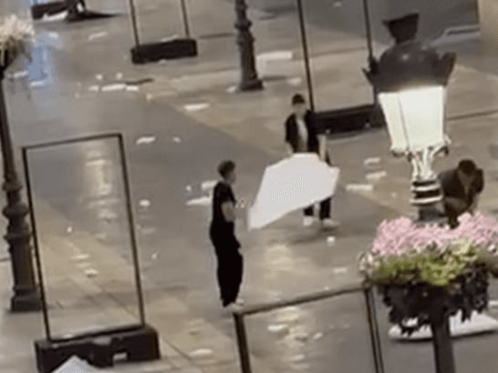 Destrozo de los carteles en el centro de Málaga