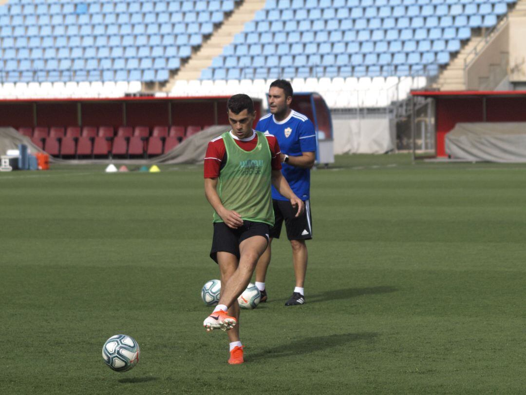 Yanis Rahmani vivirá una nueva pretemporada rojiblanca.