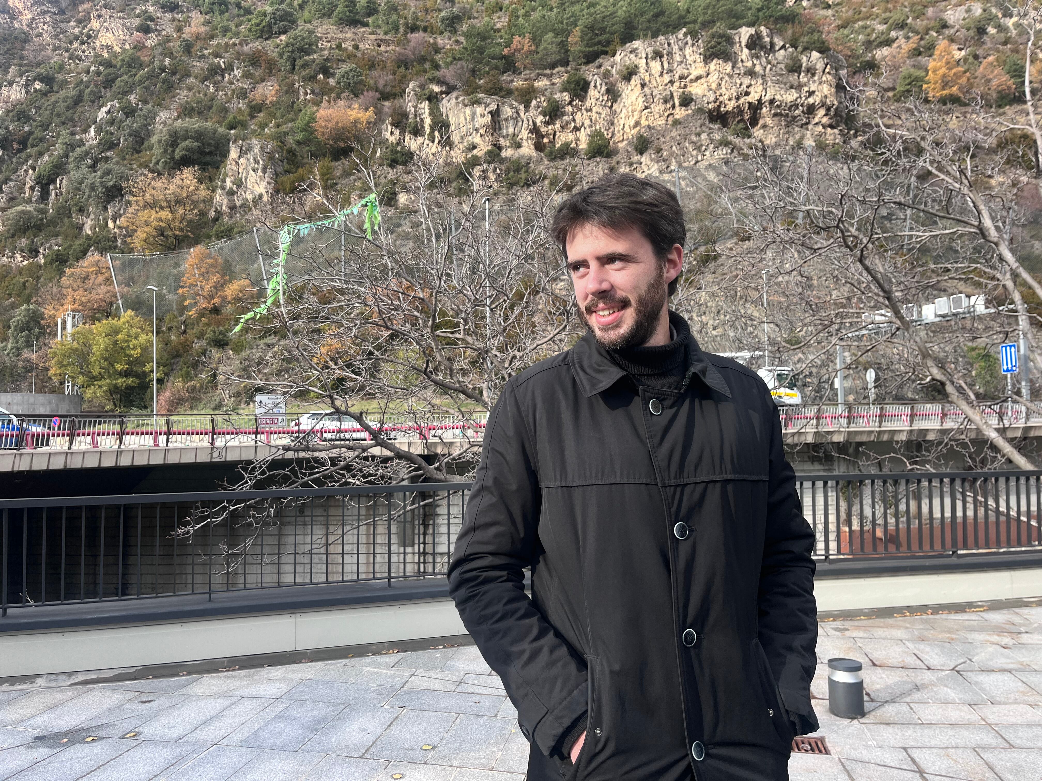 El cap de llista de Desperta Laurèdia, Cerni Cairat