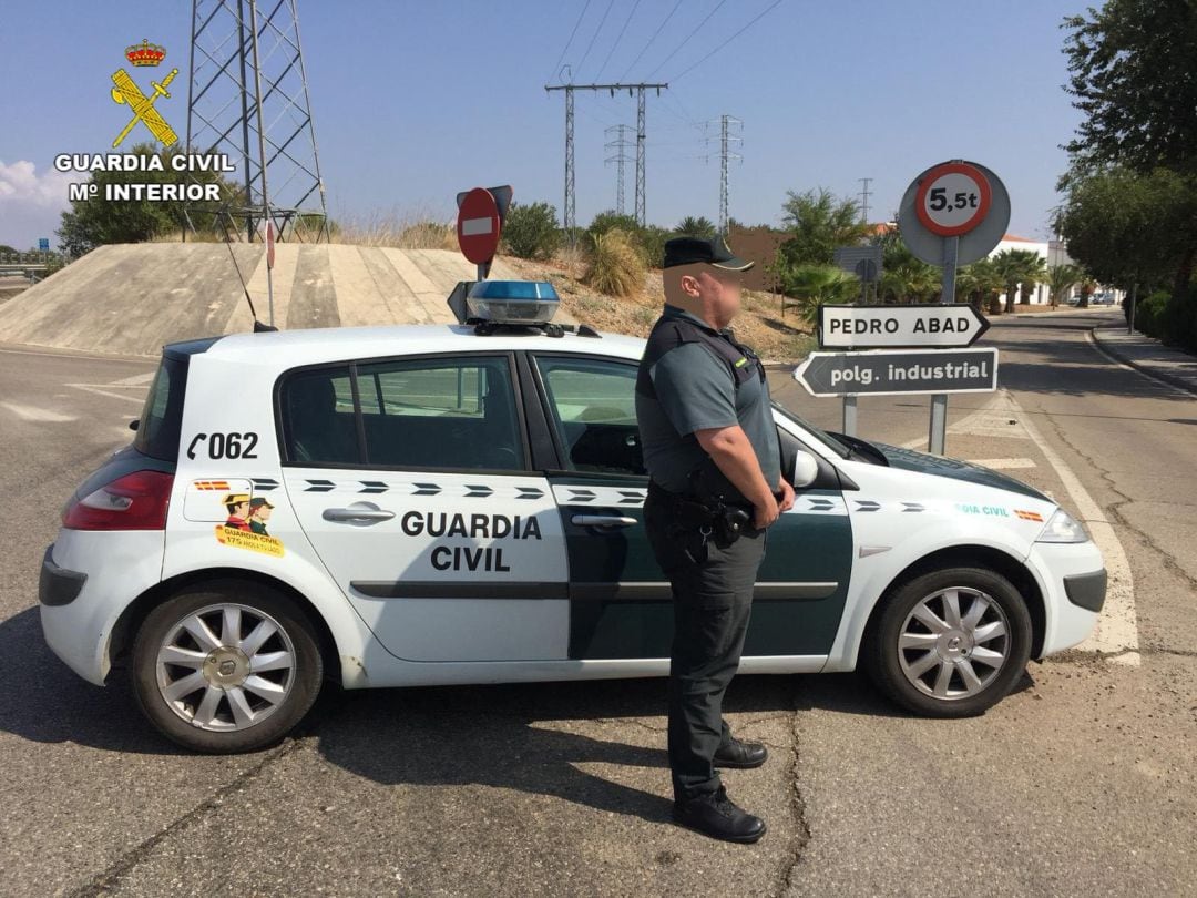 Guardia Civil en Pedro Abad.