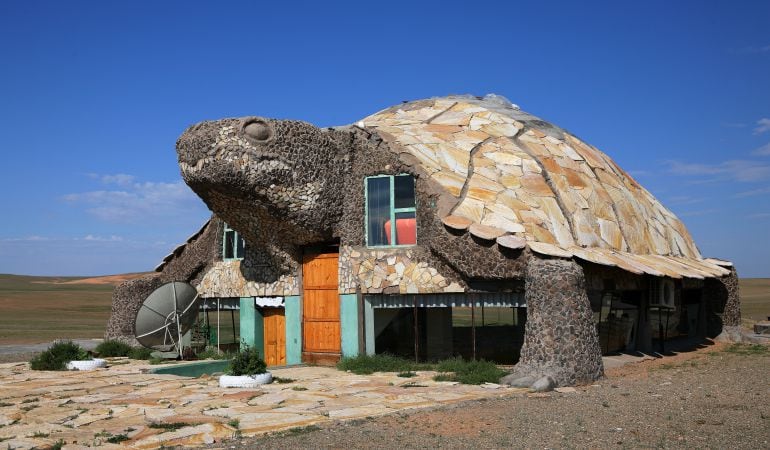 El café de la tortuga está ubicado en el campo turístico de Bayan Zag, Mongolia