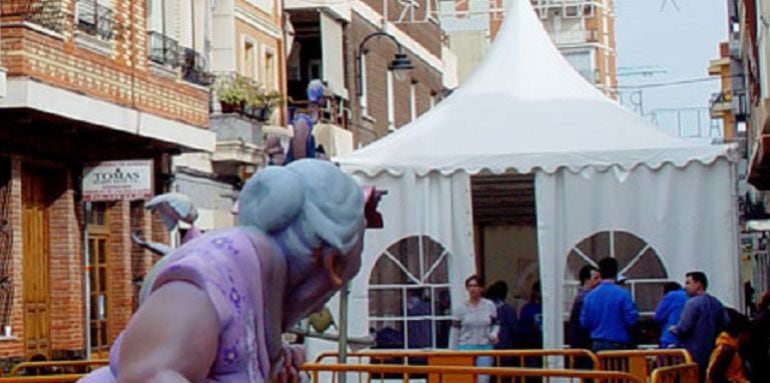 Verbena en una falla de Valencia