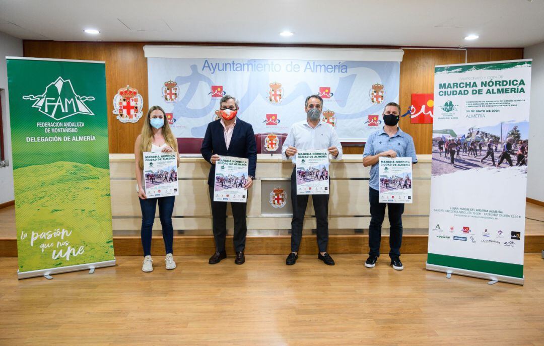 Presentación de la carrera en el Patronato Municipal de Deportes.