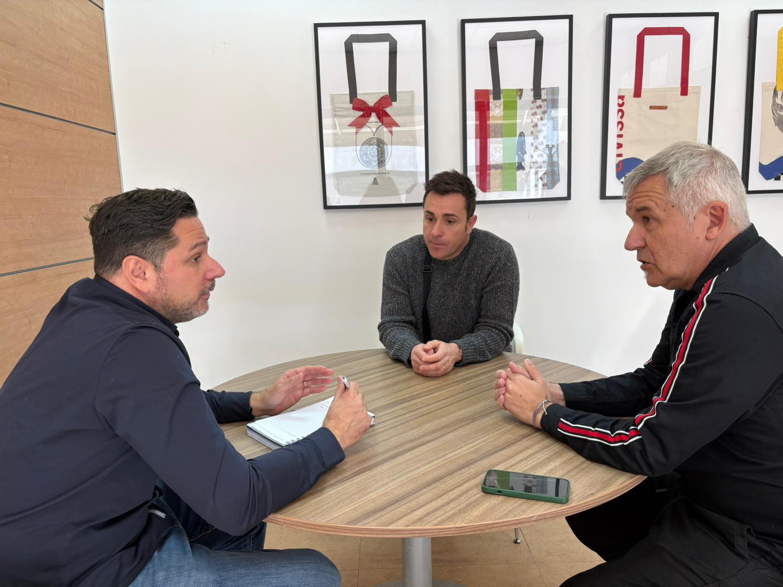 Un momento durante la reunión