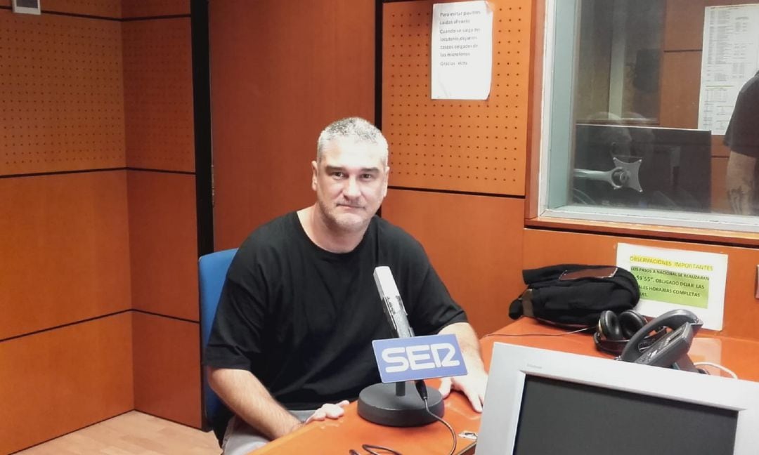 Kase.O en los estudios de Radio Zaragoza