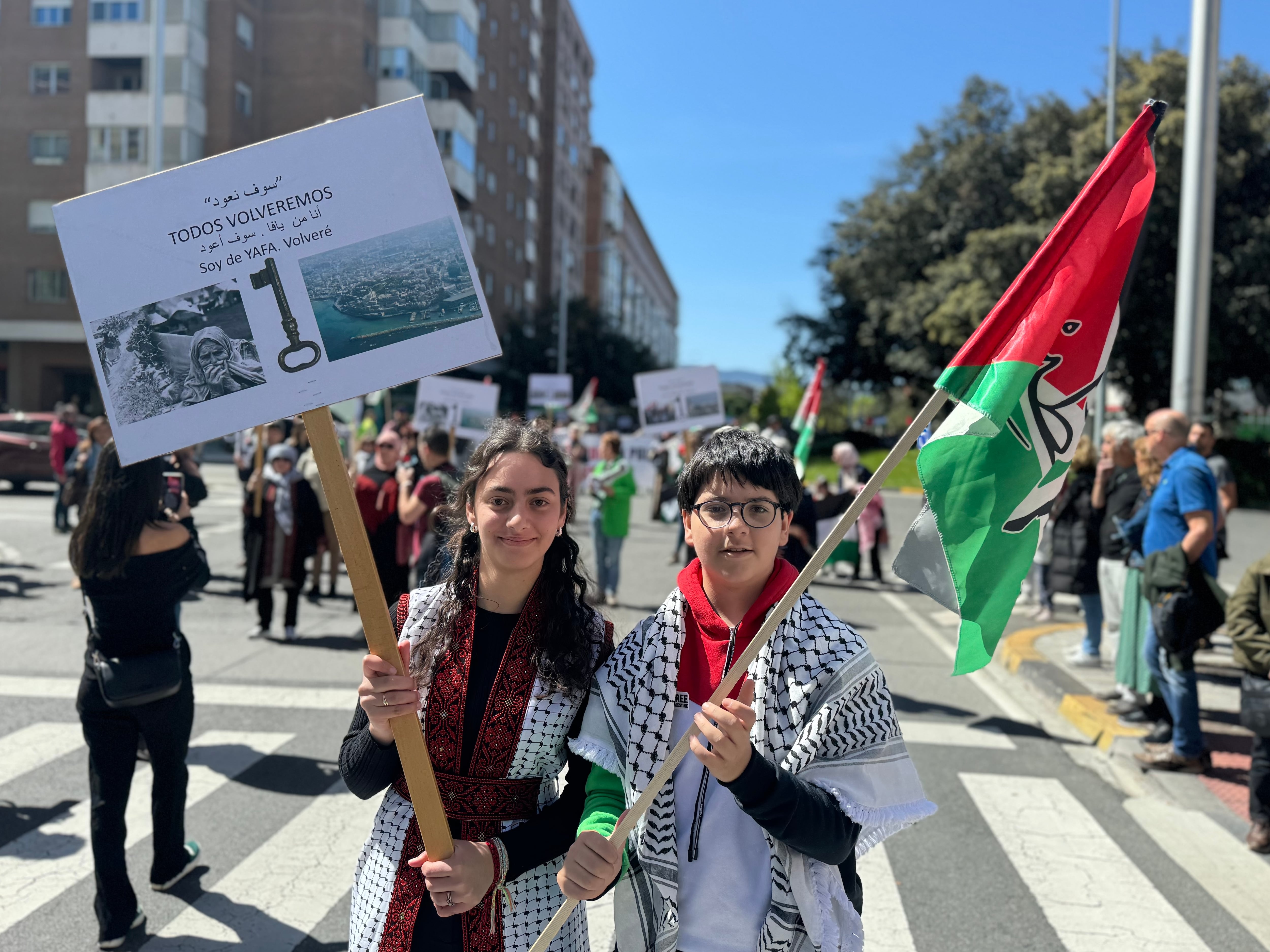 Miles de personas reclaman en Pamplona parar el &quot;genocidio&quot; en Gaza y la ruptura de relaciones con Israel.